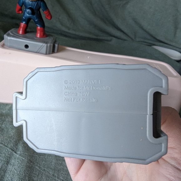 Avengers Endgame McDonald's toys 2019 Antman Thor Widow Captain Iron Man Marvel - Picture 9 of 12